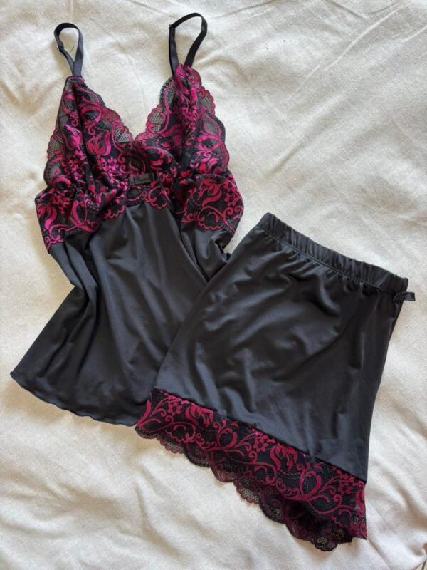 Babydoll Sem Bojo com Renda Contrastante Jucialle