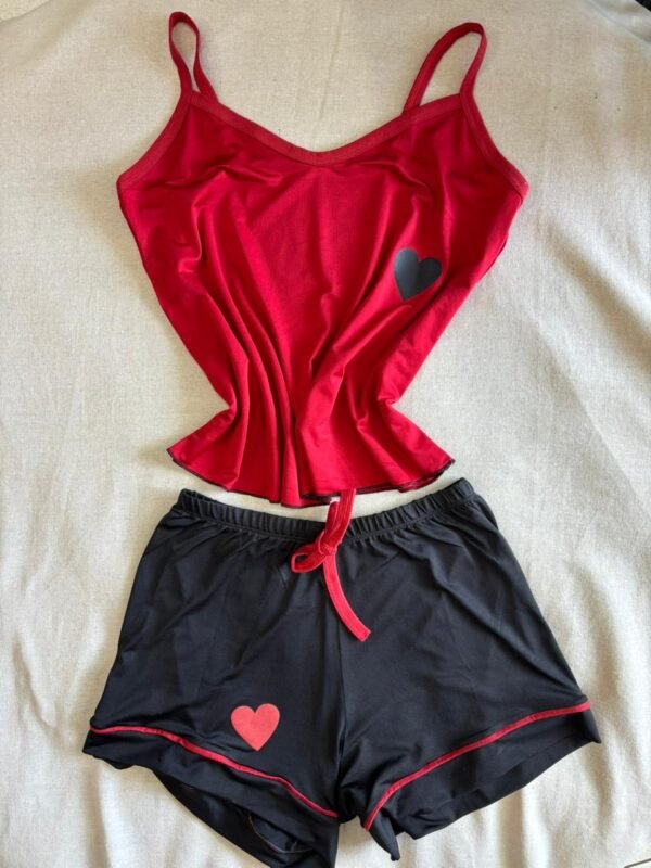 Pijama Coração Vermelho e Preto Jucialle